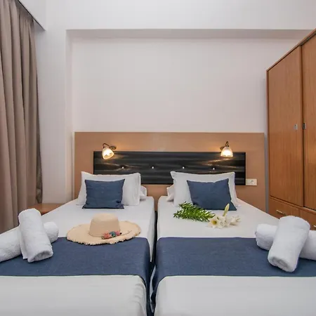 Kozanos 1 מלון 3*